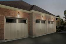 Portes de garage en acier ou en bois : guide d’achat