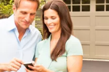 Puis-je utiliser mon téléphone intelligent pour ouvrir ma porte de garage ?